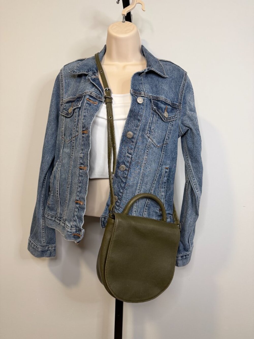 Matt & Nat Green Vegan Leather Crossbody Bag - Size OS